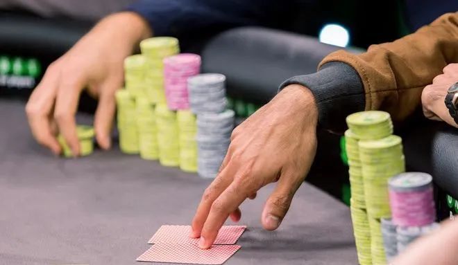 德州扑克多桌锦标赛打法策略之筹码量的重要性